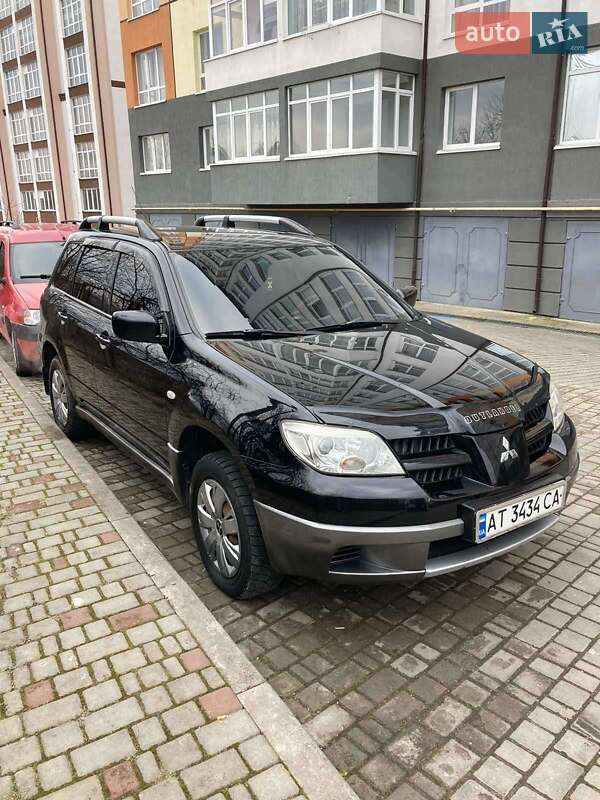 Mitsubishi Outlander 2003