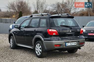 Позашляховик / Кросовер Mitsubishi Outlander 2005 в Дніпрі