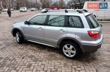 Позашляховик / Кросовер Mitsubishi Outlander 2005 в Миколаєві