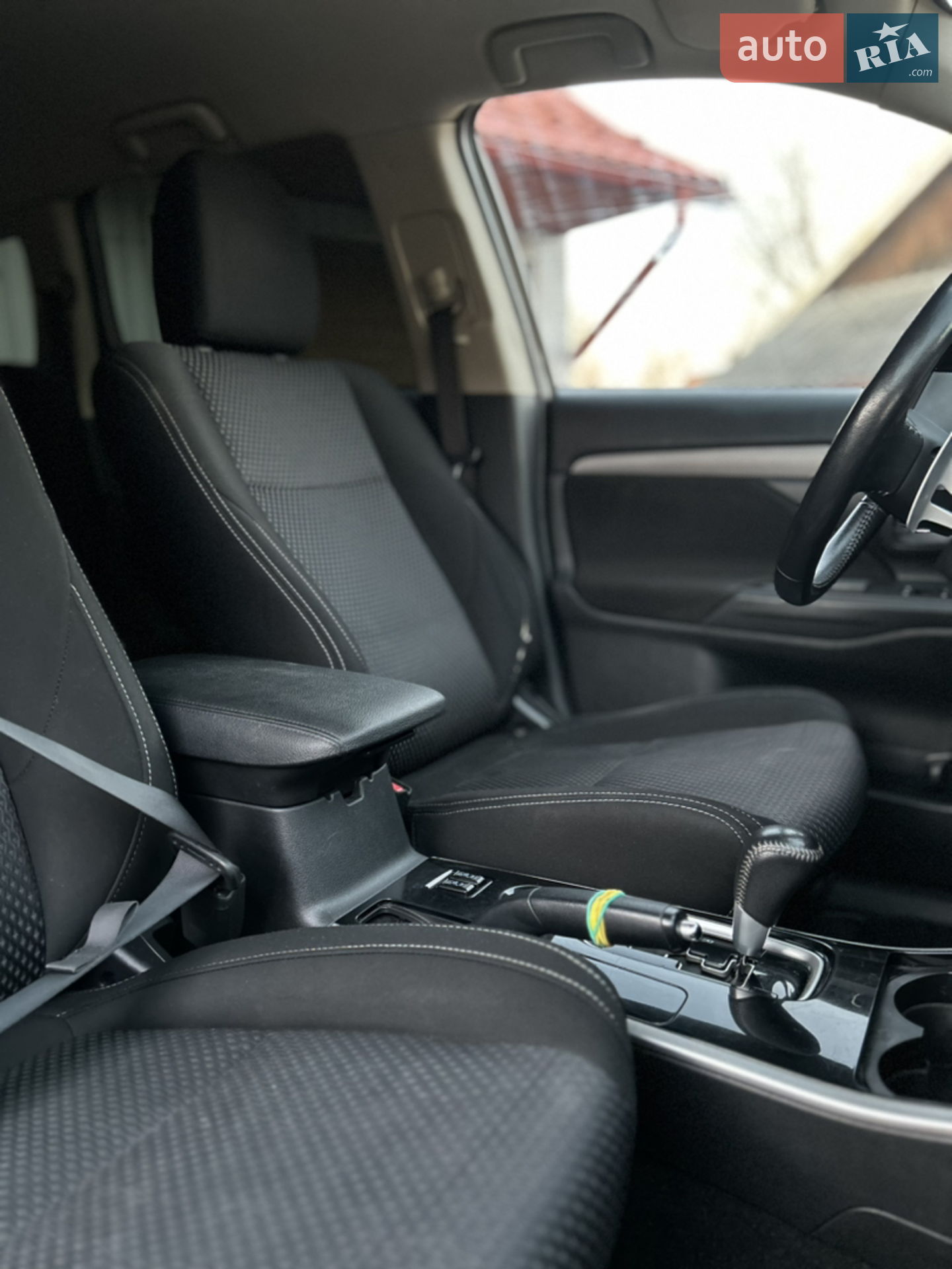 2018 Mitsubishi Outlander - мініатюра 8