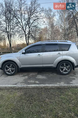 Позашляховик / Кросовер Mitsubishi Outlander 2008 в Сумах