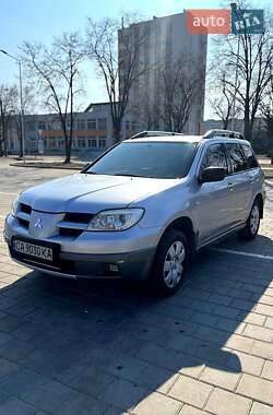 Позашляховик / Кросовер Mitsubishi Outlander 2006 в Черкасах