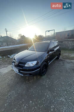 Внедорожник / Кроссовер Mitsubishi Outlander 2007 в Черновцах