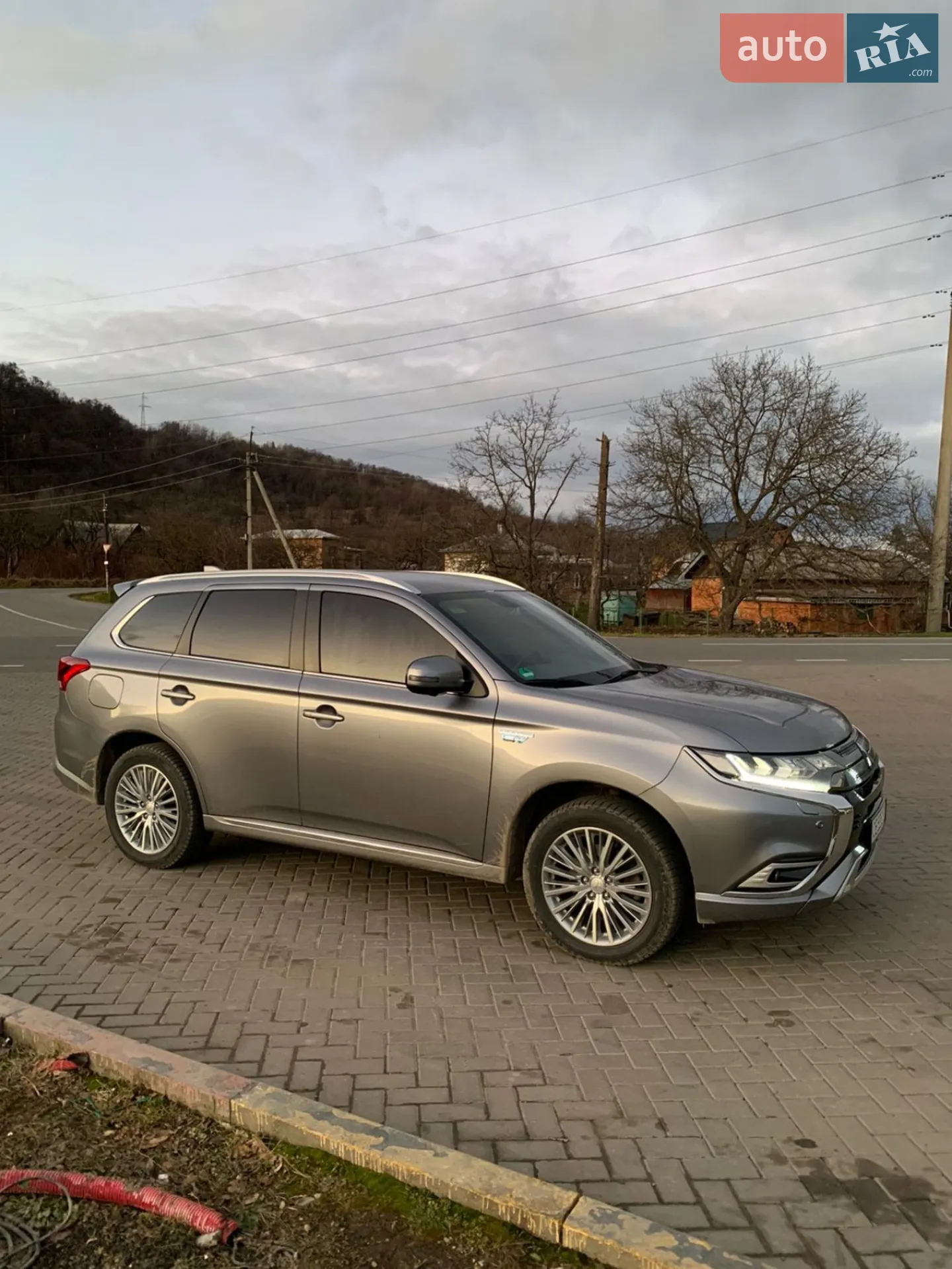 2019 Mitsubishi Outlander - мініатюра 7