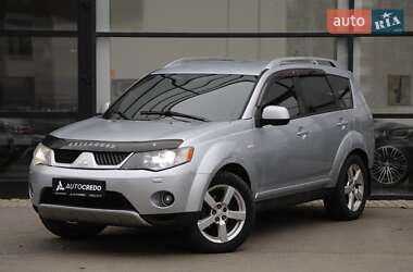 Позашляховик / Кросовер Mitsubishi Outlander 2008 в Харкові