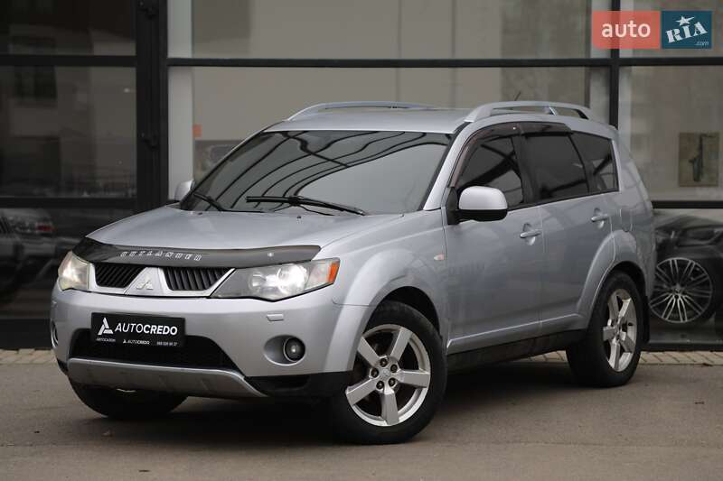 Позашляховик / Кросовер Mitsubishi Outlander 2008 в 