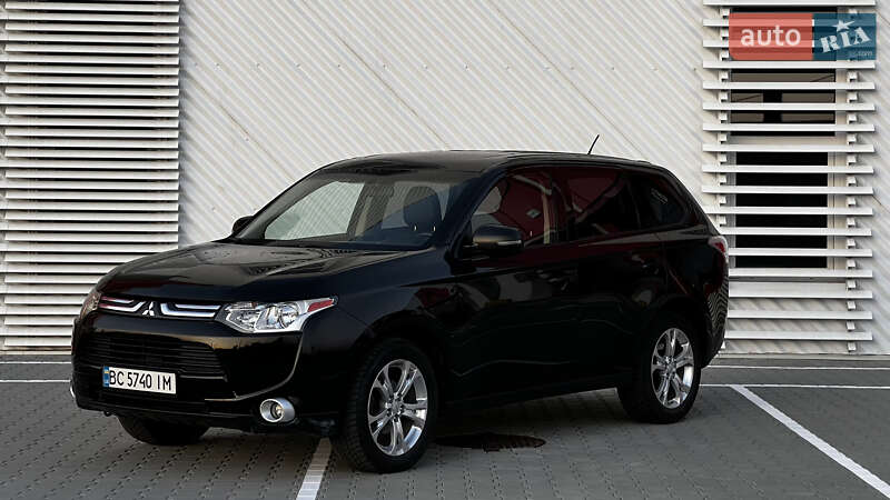 Mitsubishi Outlander 2013