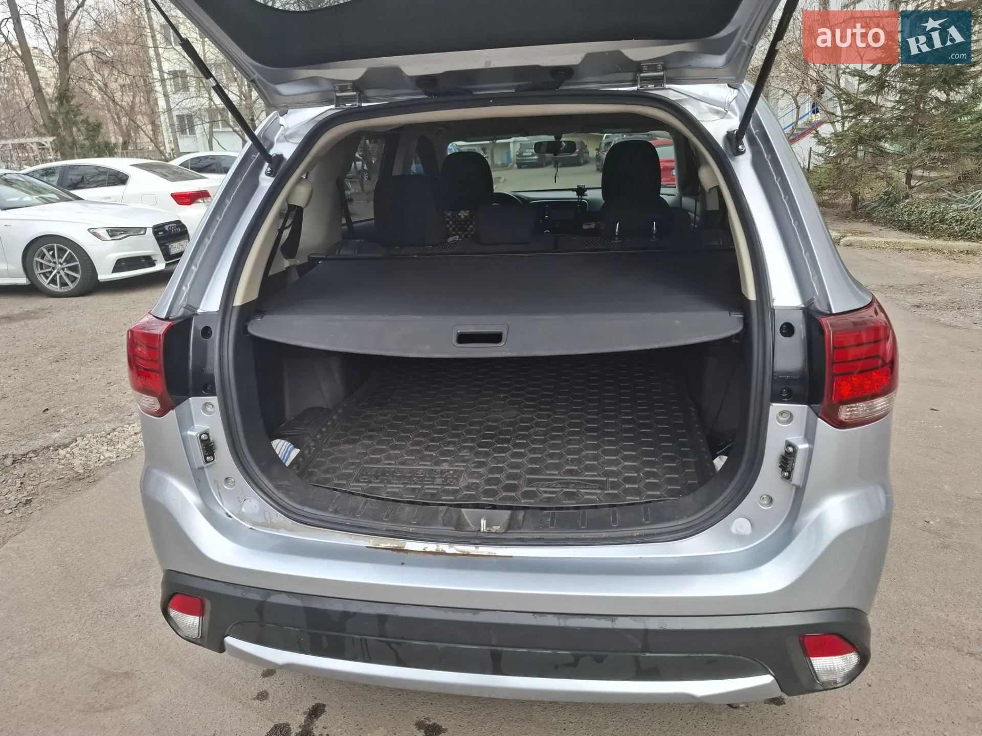 2015 Mitsubishi Outlander - мініатюра 16