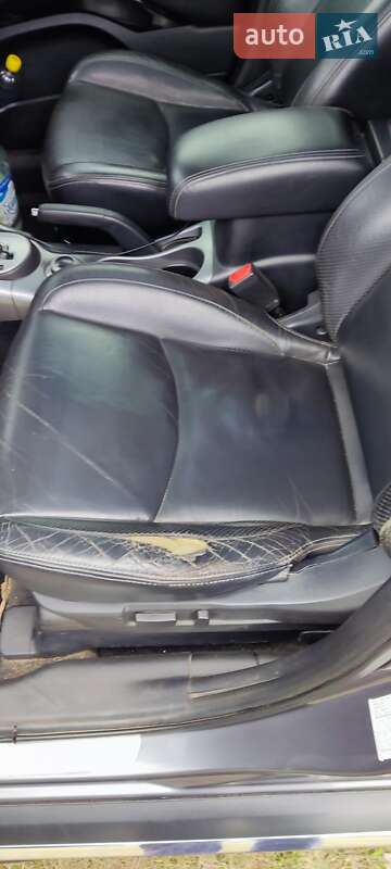 Позашляховик / Кросовер Mitsubishi Outlander 2010 в Харкові