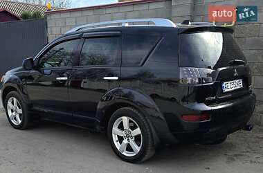 Внедорожник / Кроссовер Mitsubishi Outlander 2008 в 