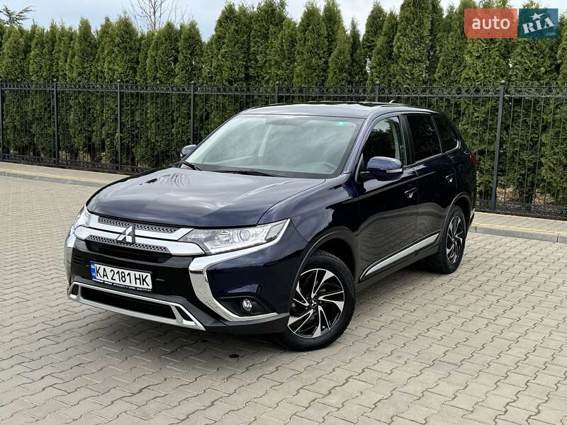 Позашляховик / Кросовер Mitsubishi Outlander 2021 в Одесі