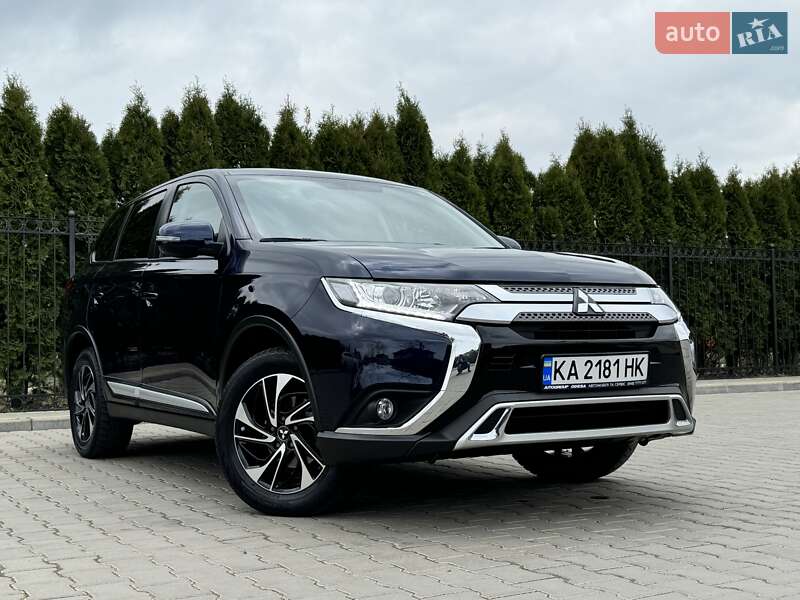 Позашляховик / Кросовер Mitsubishi Outlander 2021 в Одесі