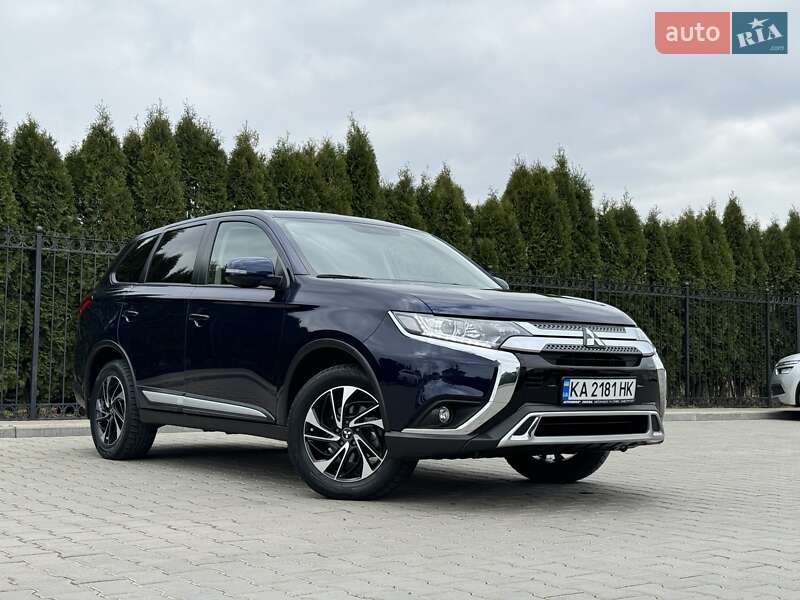 Позашляховик / Кросовер Mitsubishi Outlander 2021 в Одесі