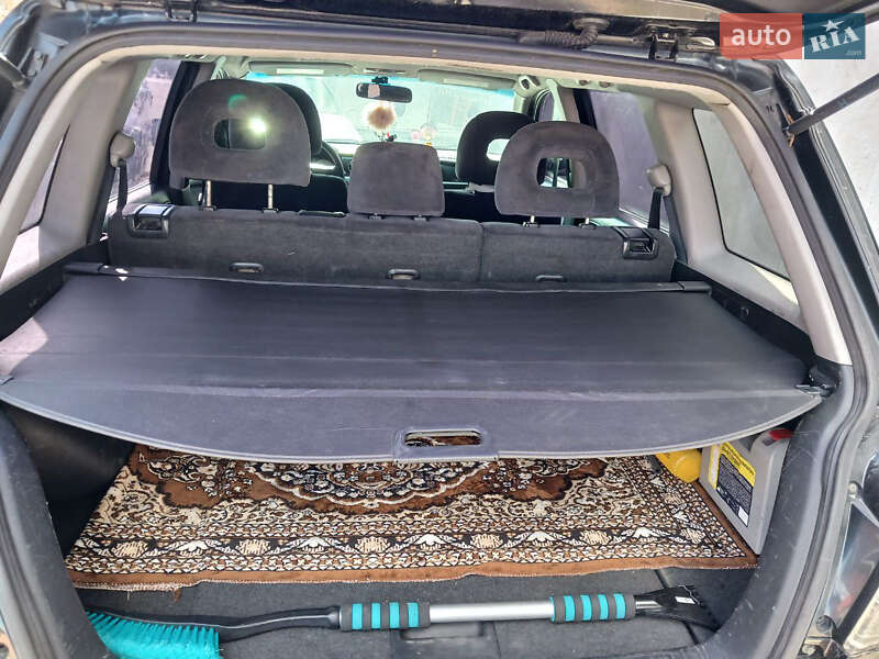 Позашляховик / Кросовер Mitsubishi Outlander 2004 в Білій Церкві