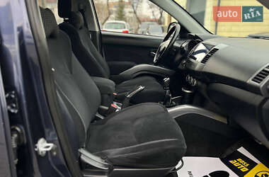 Внедорожник / Кроссовер Mitsubishi Outlander 2007 в 