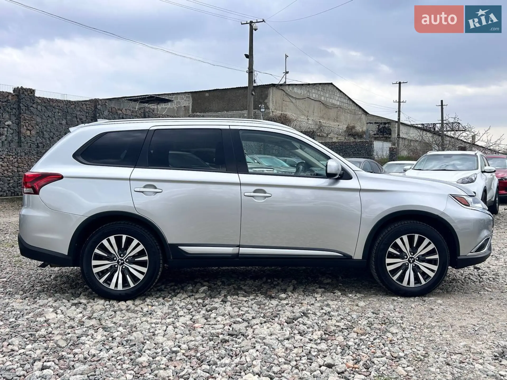 2018 Mitsubishi Outlander - мініатюра 4
