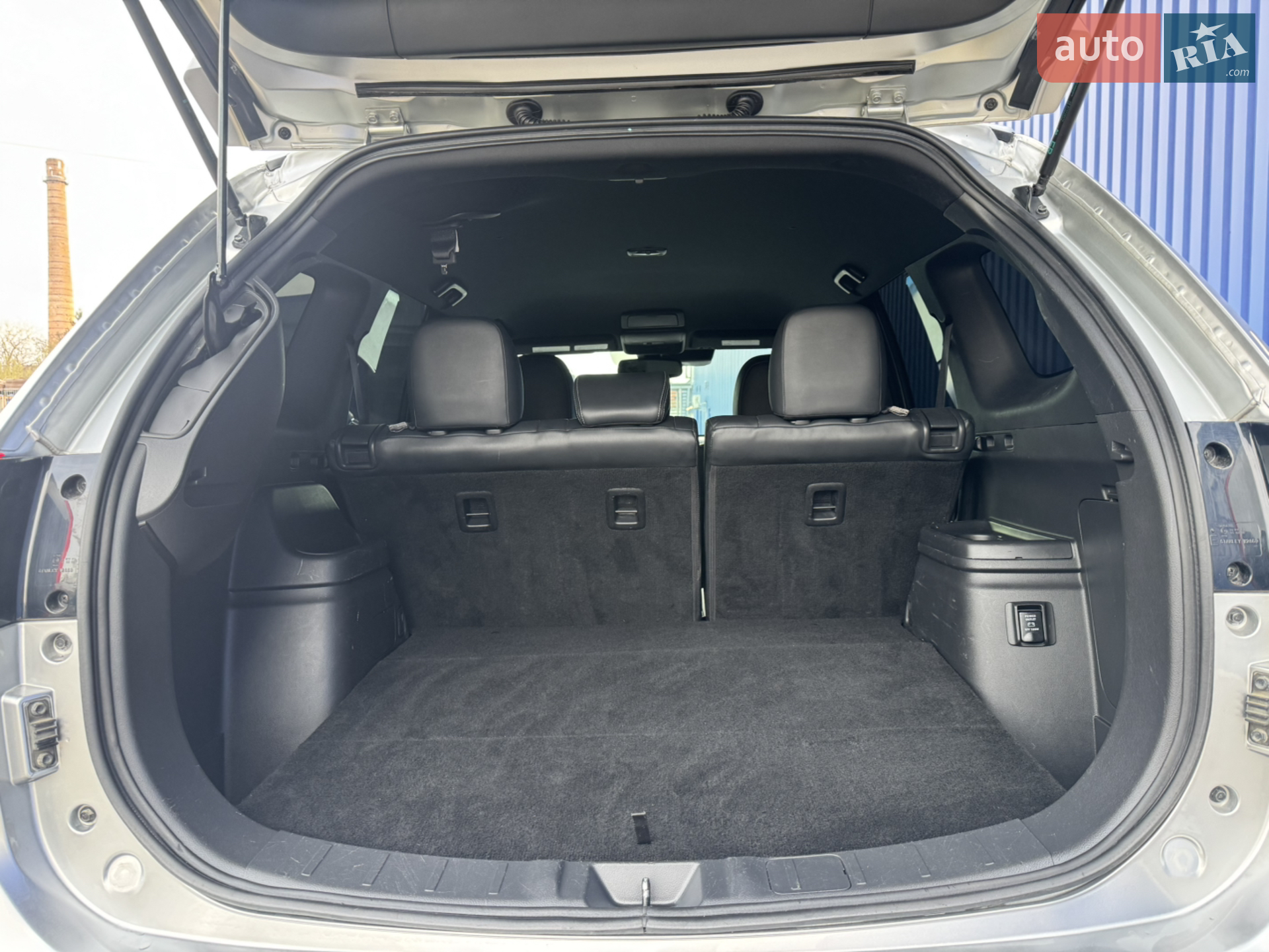 2020 Mitsubishi Outlander - мініатюра 17