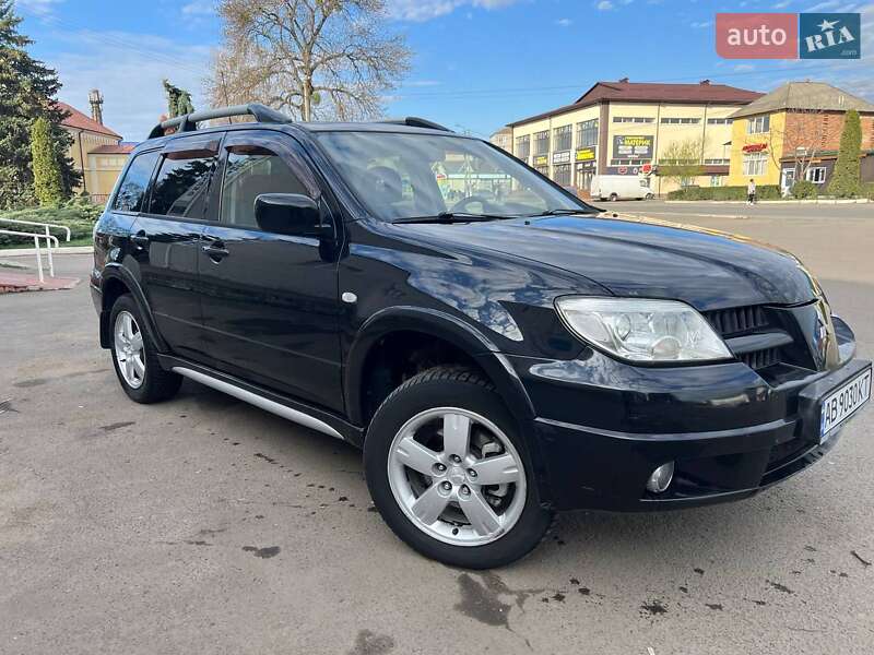 Позашляховик / Кросовер Mitsubishi Outlander 2006 в Бершаді