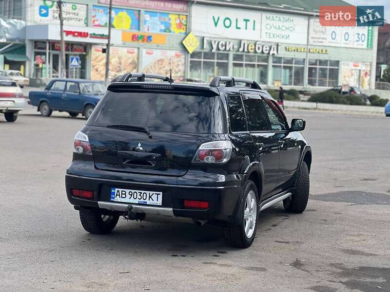 Позашляховик / Кросовер Mitsubishi Outlander 2006 в Бершаді