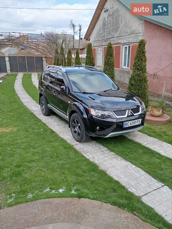 Mitsubishi Outlander 2008