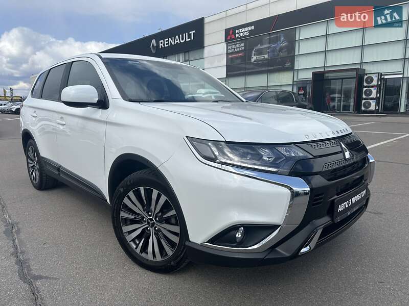 Mitsubishi Outlander 2018