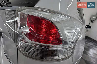 Позашляховик / Кросовер Mitsubishi Outlander 2014 в 