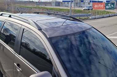 Позашляховик / Кросовер Mitsubishi Outlander 2011 в 