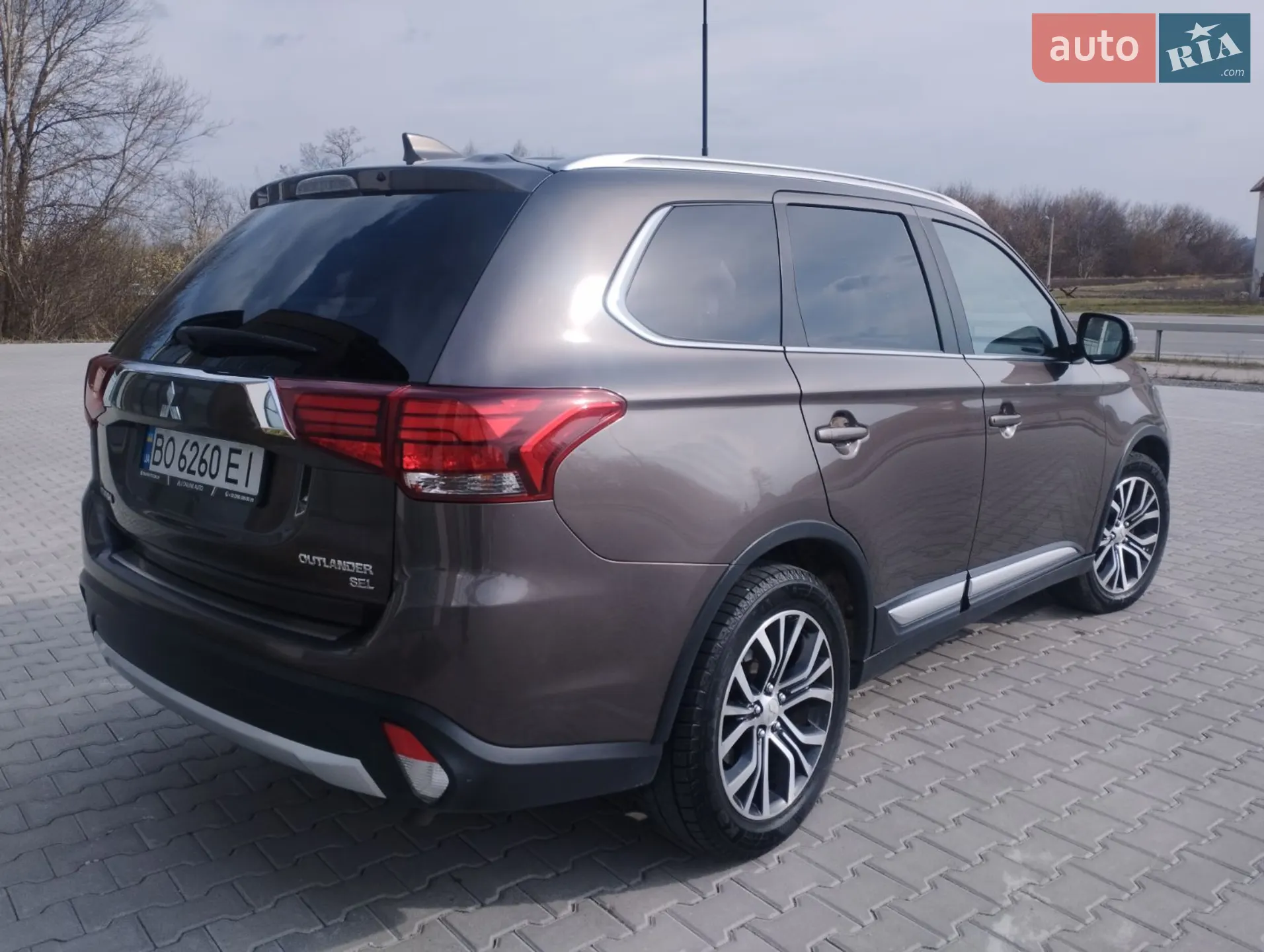 2018 Mitsubishi Outlander - мініатюра 28