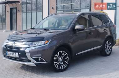 Позашляховик / Кросовер Mitsubishi Outlander 2018 в Тернополі
