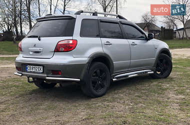 Внедорожник / Кроссовер Mitsubishi Outlander 2006 в 