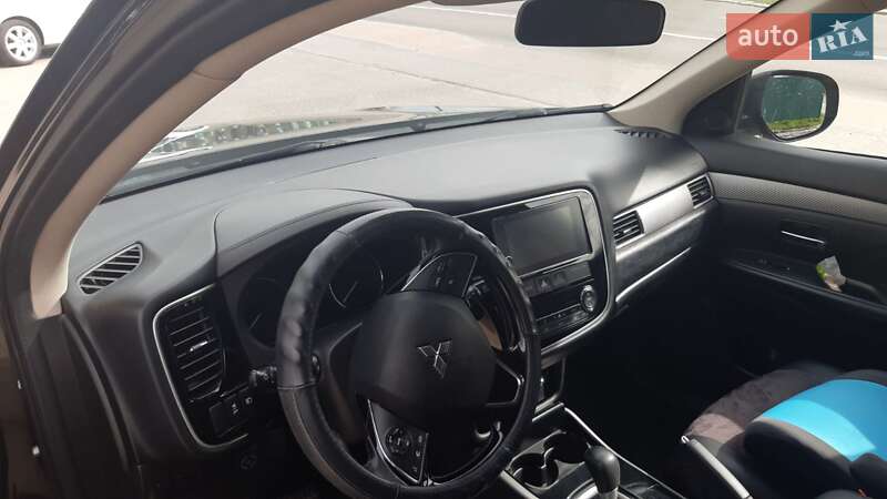Позашляховик / Кросовер Mitsubishi Outlander 2018 в Білій Церкві