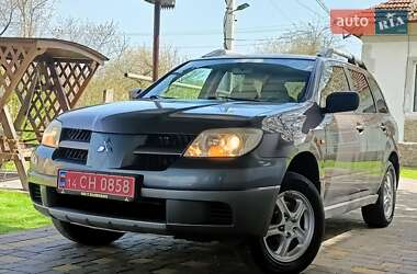 Позашляховик / Кросовер Mitsubishi Outlander 2006 в 