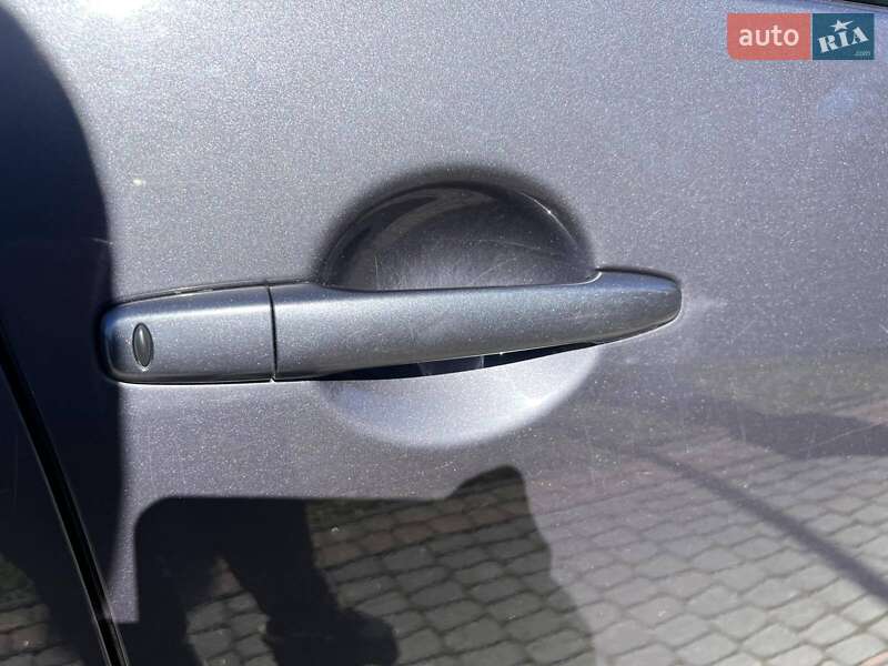 Внедорожник / Кроссовер Mitsubishi Outlander 2010 в Коломые