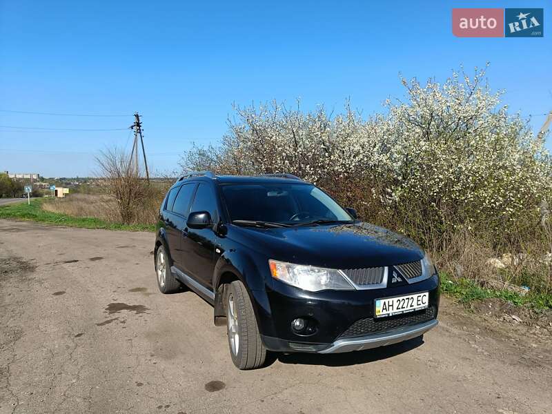 Позашляховик / Кросовер Mitsubishi Outlander 2007 в 
