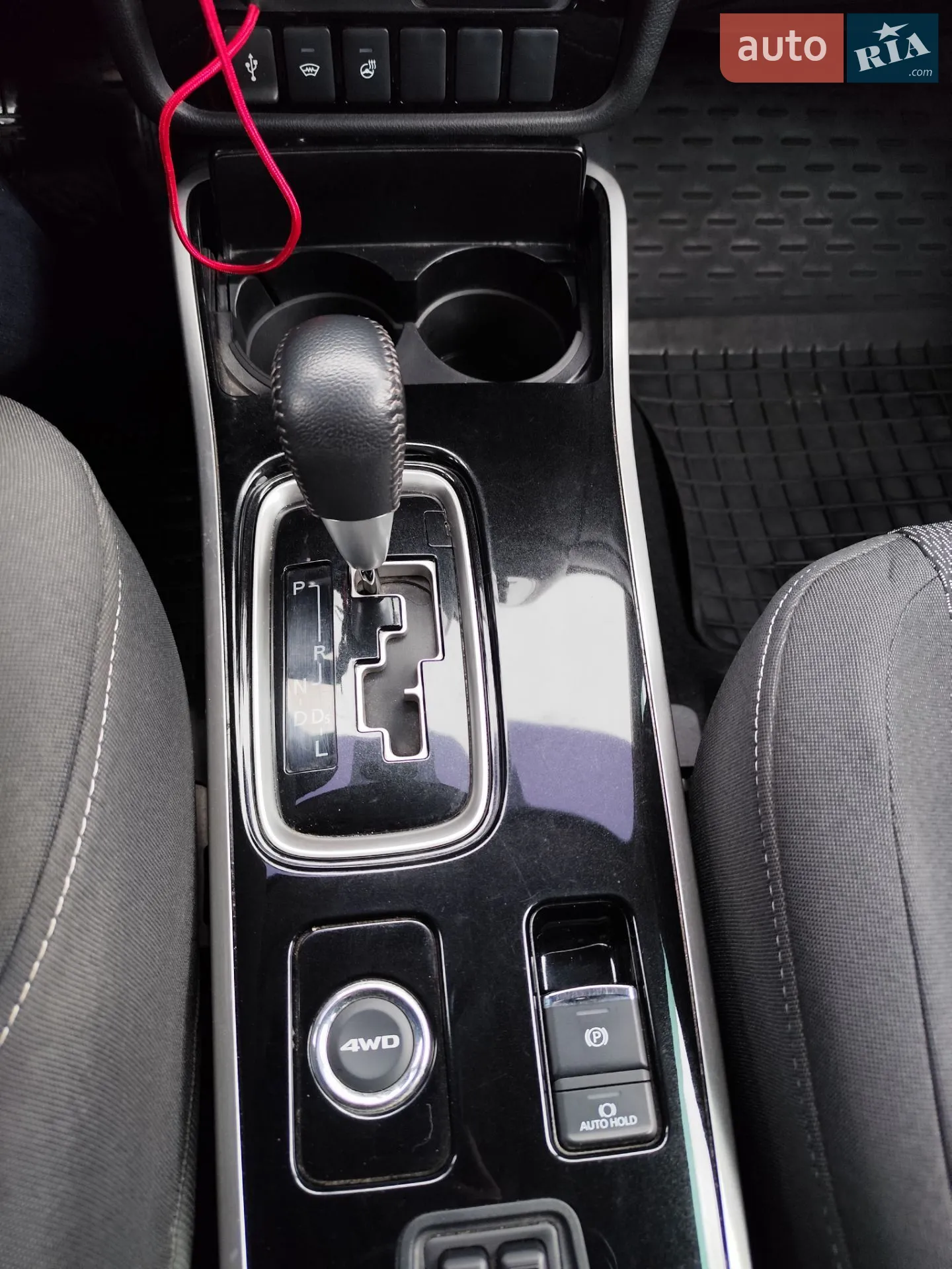 2021 Mitsubishi Outlander - мініатюра 9