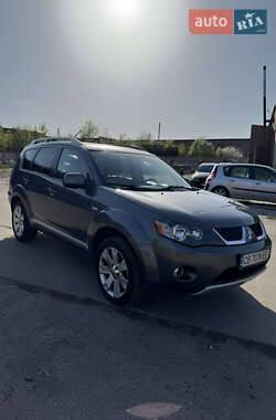 Внедорожник / Кроссовер Mitsubishi Outlander 2007 в 