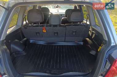 Внедорожник / Кроссовер Mitsubishi Outlander 2006 в 