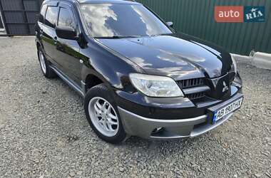 Позашляховик / Кросовер Mitsubishi Outlander 2006 в 