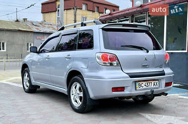 Внедорожник / Кроссовер Mitsubishi Outlander 2003 в 