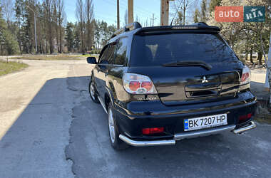Внедорожник / Кроссовер Mitsubishi Outlander 2008 в 