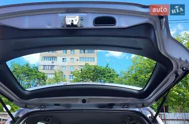 Позашляховик / Кросовер Mitsubishi Outlander 2007 в 
