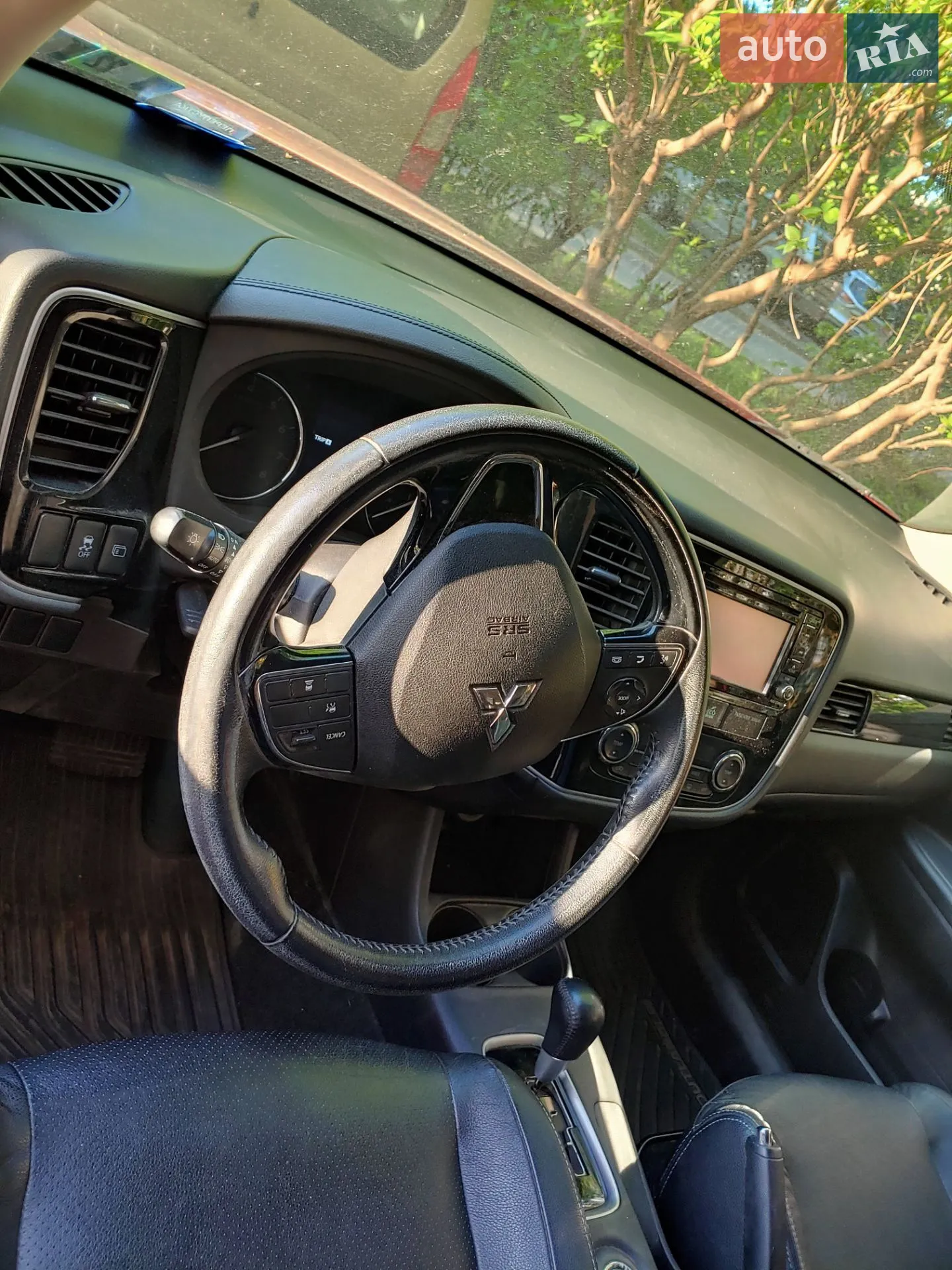 2015 Mitsubishi Outlander - мініатюра 2