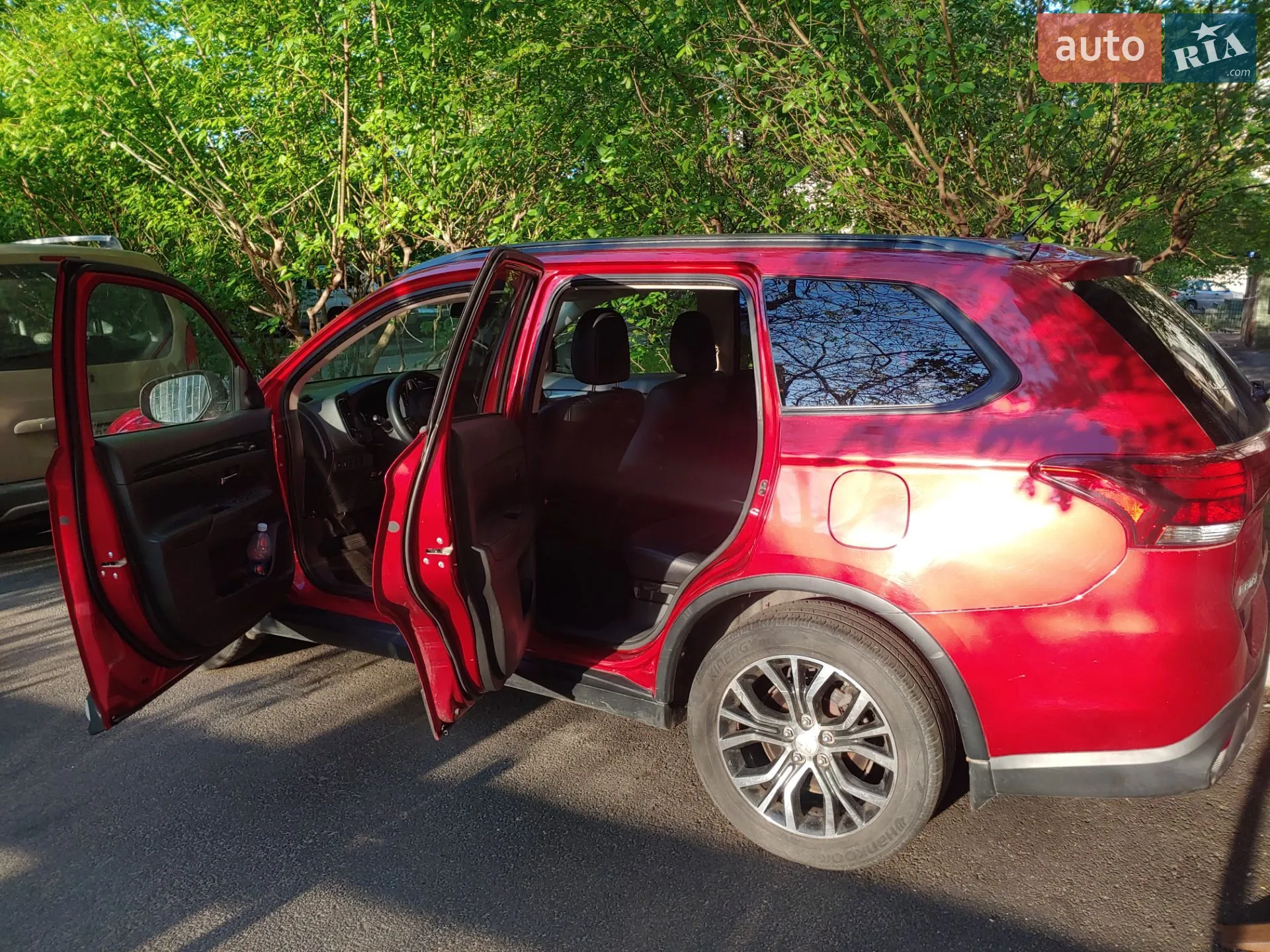 2015 Mitsubishi Outlander - мініатюра 13