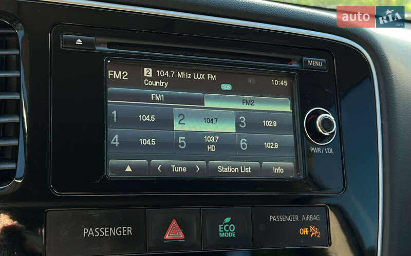 Позашляховик / Кросовер Mitsubishi Outlander 2013 в Львові