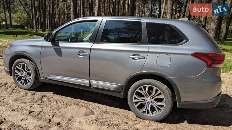 Mitsubishi Outlander 2018