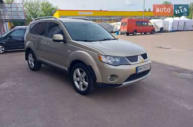 Внедорожник / Кроссовер Mitsubishi Outlander 2008 в Житомире