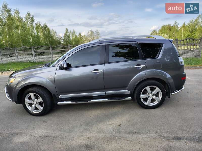 Внедорожник / Кроссовер Mitsubishi Outlander 2008 в Днепре
