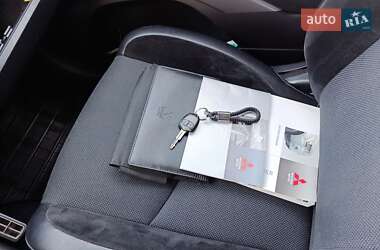 Позашляховик / Кросовер Mitsubishi Outlander 2010 в 