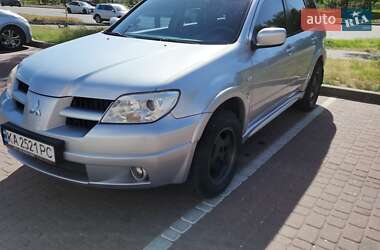Внедорожник / Кроссовер Mitsubishi Outlander 2008 в 