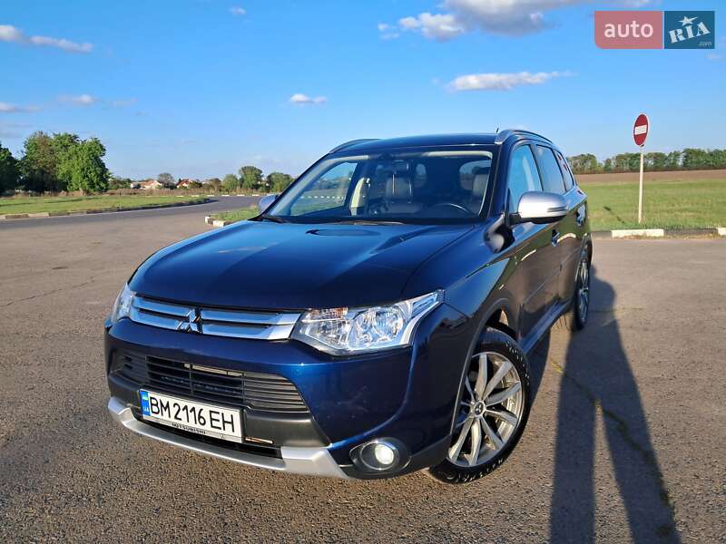 Mitsubishi Outlander 2014